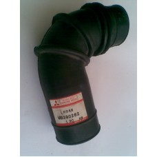 MB390262 MITSUBISHI  HAVA FİLİTRE GİRİŞ HORTUM